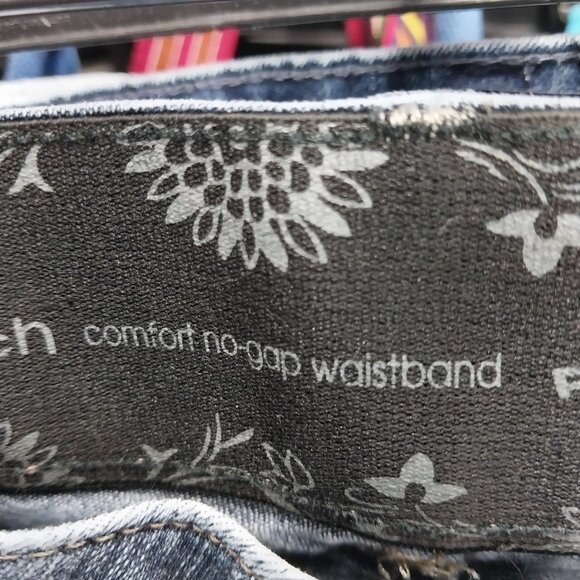 2980 Size 18W Lee Riders No Gap Waistband Crochet Trim Flare Leg Jeans - Picture 4 of 5